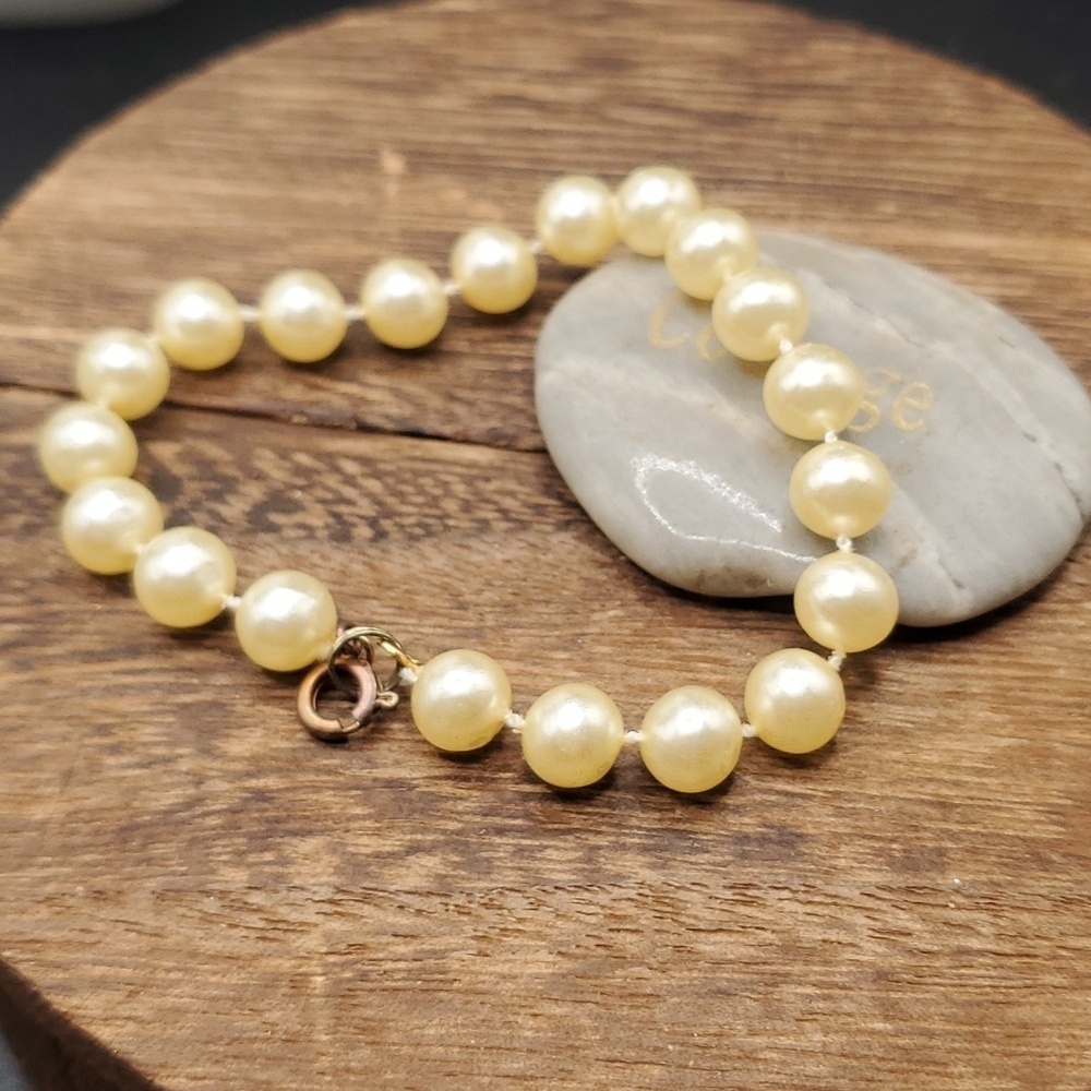 Vintage yellow pearl faux beaded bracelet elegant tea time‎ B3129